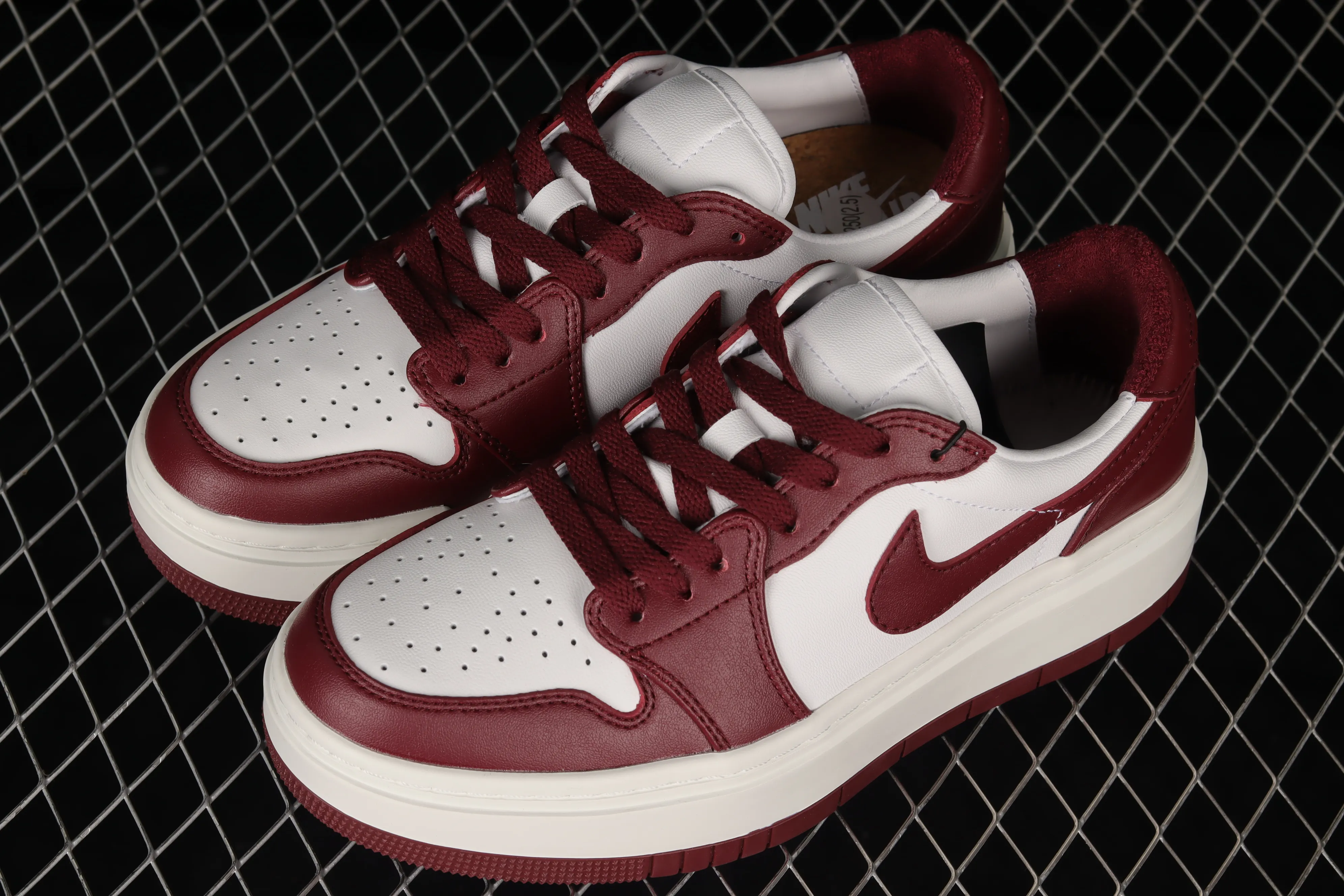 All categories Air Jordan Jordan series basketball shoes Air Jordan 1 Low Z version Air Jordan 1 Elevate Low SE "Wolf Grey" Little AJ first layer thick sole retro basketball shoes DH7004-161
